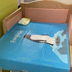 おむつ替えベッドの写真