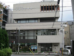 水道端図書館外観