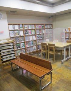ブラウジングコーナーの写真