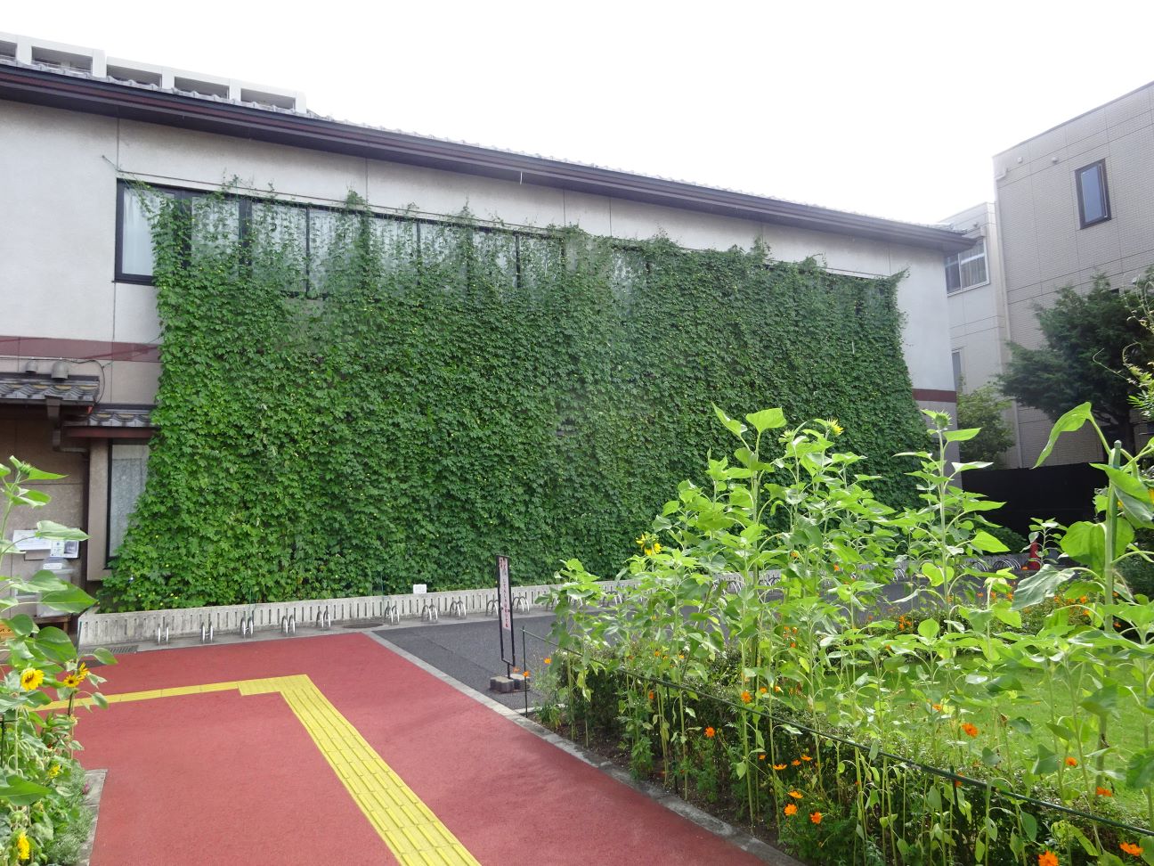 千石図書館外観図2